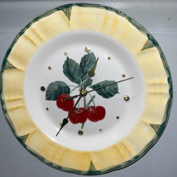 11” Custom Handmade Plate Clock BEAUTIFUL!! - Picture 1 of 7